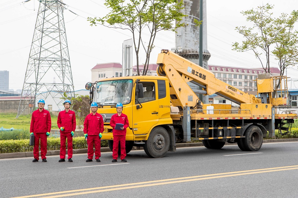 照明公司運維部.jpg